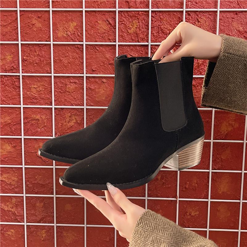 

Модные ботильоны с острым носком женские 2025 новые осенне-зимние на блочном каблуке короткие женские замшевые туфли на высоком каблуке 43 чёрный