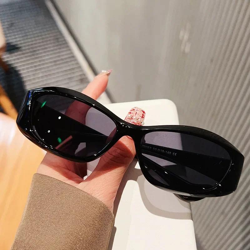 

Y2K Future Trendy Sports Sunglasses Men Women Fashion Small Frame Outdoor Sunglasses UV400 Cycling Sunglasses