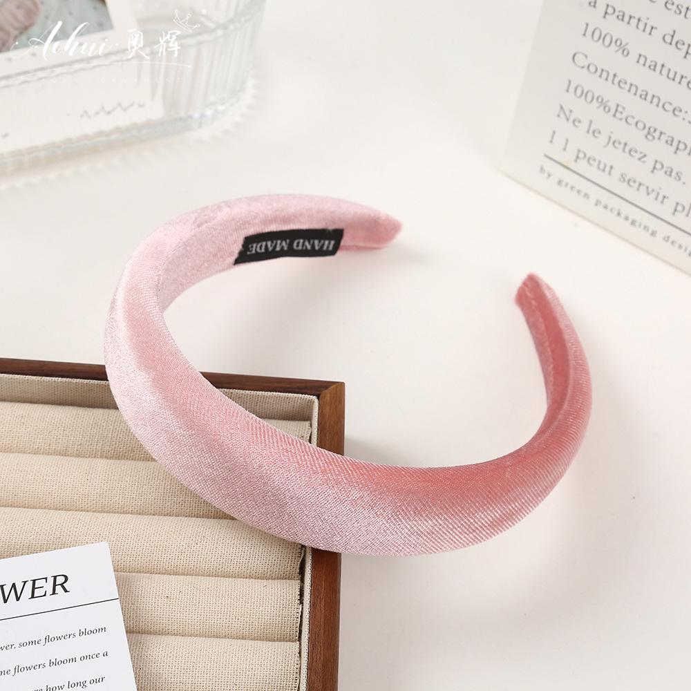 Korean Style Wide Brim Headband: Summer Solid Color Hair Accessory for Women
