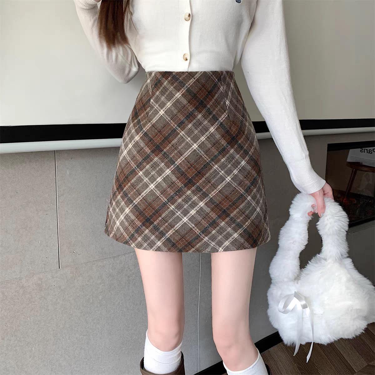 2025 Plus Size Retro Plaid Wool Blend High Waisted A-line Mini Skirt for Women M