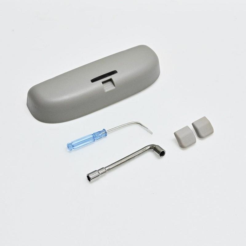 Car Glasses Case for Land Rover Freelander Discovery 3 4 5 Evoque Sunglass Holder Glasses Clip Box Storage Organizer Accessories