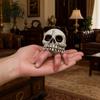 Simulated Bone Texture Decor Skull Finger Ornament, Resin Carving Halloween Decoration, Lifelike Horror Atmosphere Scary Dark Hunting Style