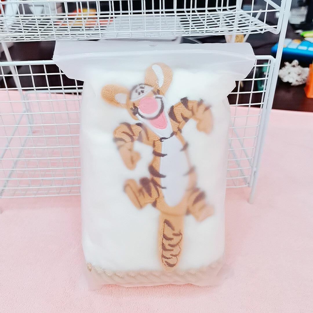 New Adult Bath Wrap Bathrobe Children s Nap Blanket Tigger Towel Two-piece Gift Box towel 35 * 75cm/bath towel 70 * 140cm
