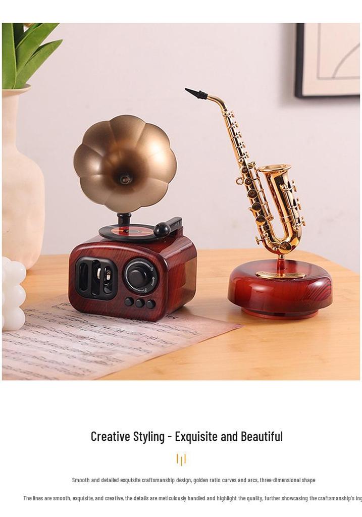 Creative Retro Wind-up Music Box for Home & Shop Decor, Photography Props