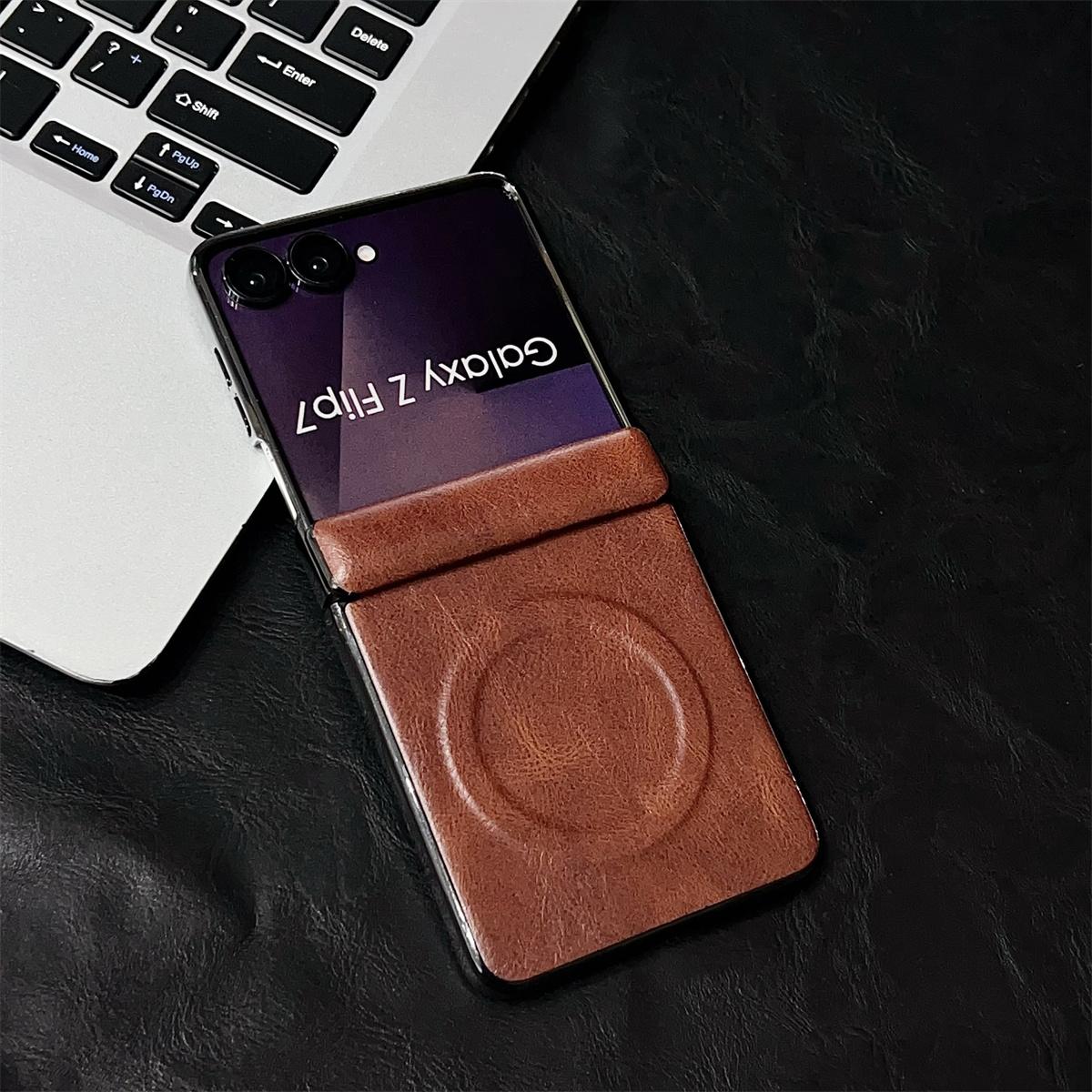 

Retro Leather Phone Case for Samsung Z Flip 7 Hinge Protection Magnetic Protective Back Cover for Galaxy Z Flip 7 FE 6 5 Galaxy Z Flip5