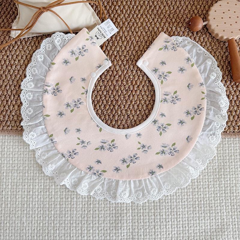 Large Korean-Style Princess Baby Bib with Lace – 360° Coverage, Cotton Shawl.