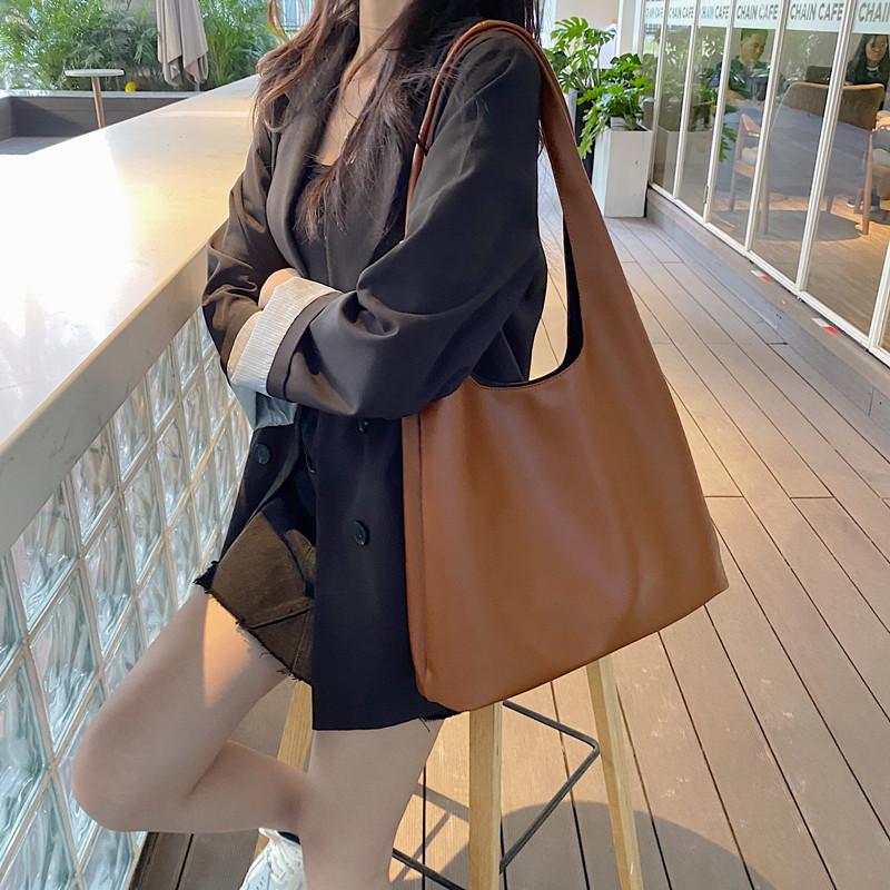 

Осень-зима Новые большие сумки-сумки женские модные мягкие кожаные сумки большой емкости корейские повседневные универсальные сумки через плечо