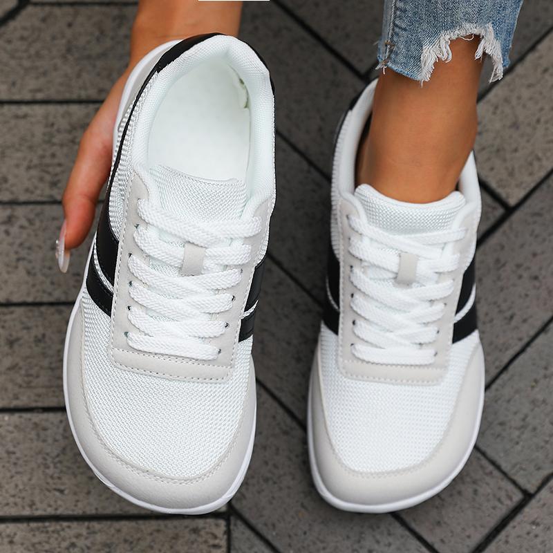 New Wide Toe Women Shoes Casual Soft Sole Wide Last Shoes Walking Sneakers Breathable  Mesh Comfortable Lace Up Barefoot Shoes
