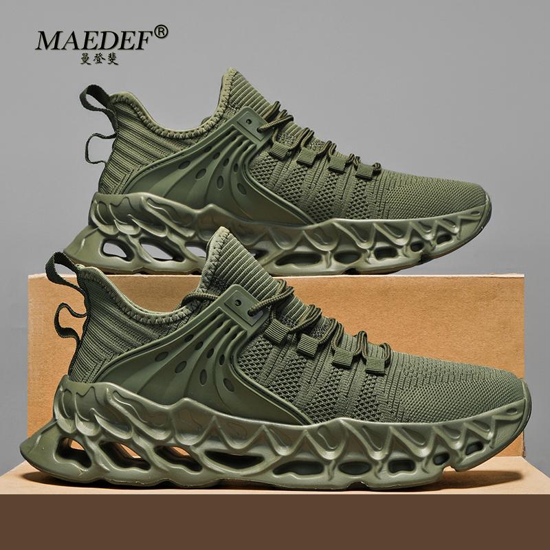 MAEDEF Running Shoes Outdoor Lightweight Non Slip Sneakers Breathable Mesh Sports Shoes Mens Casual Walking Running Shoes