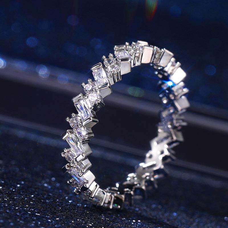 Fashionable INS jewelry, personalized trendy new square diamond ring for women, copper set full ring zircon tail ring