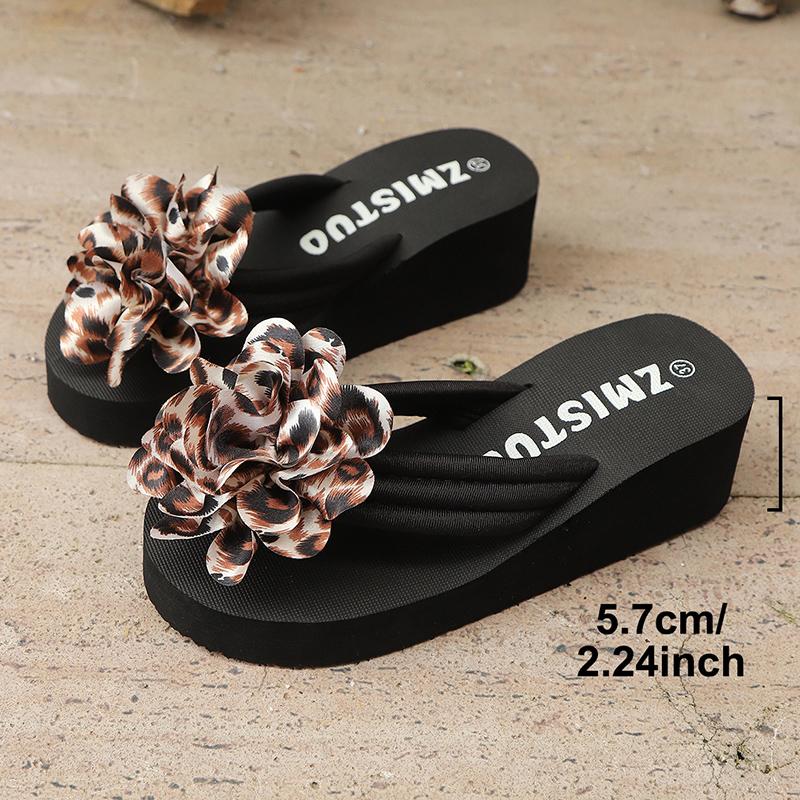 Fashion Leopard Flower Decor Wedge Flip Flops for Women Summer Thick Sole Clip Toe Beach Slippers Woman Fashion Printed Platform Sandals