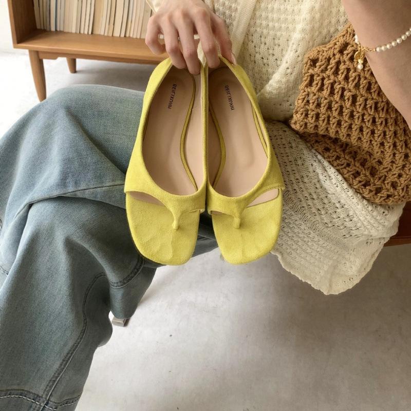 Niche color aesthetics fashion toe sandals women's new open-toe flat casual shoes trendy flip-flops