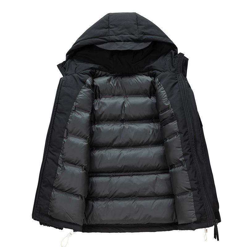 Můžete nosit pánské bavlněné vatované oblečení, zesílené teplé krátké bavlněné vatované oblečení v zimě a korejskou verzi bavlněných vatovaných bund pro muže.