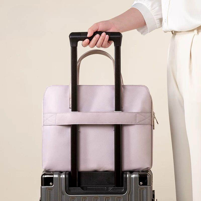 Computertasche für Damen Neu Handheld Pendeln Hochwertige Optik Nische Offizielle Dokumententasche für Berufstätige Hochschulstudenten Teilnahme am Unterricht