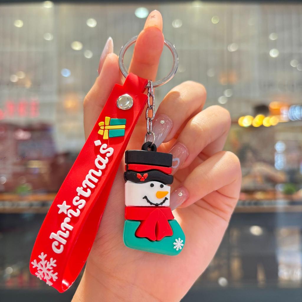 New Christmas Cartoon Keychain Bag Pendant Exquisite Santa Claus Car Keychain Small Gift