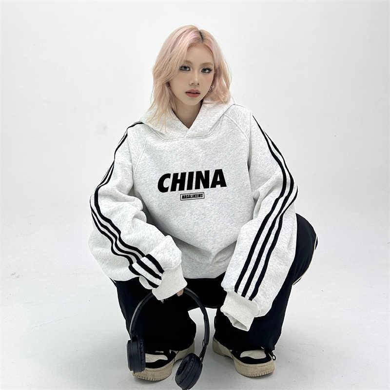 Velvet Thickened Hooded Sweatshirt for Women In Autumn and Winter New Loose Casual Letter Printing Couple Coat Sweatshirt