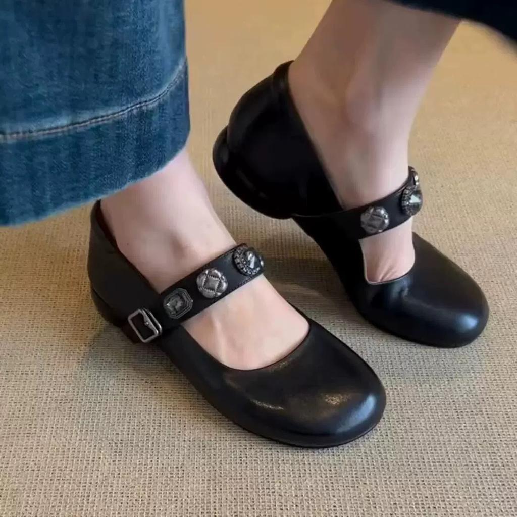 Sheepskin Version of the New French Flat-bottomed Leather Shoes Round Head Single Shoes Women's One-word Buckle Belt Black Light Mouth Mary Jane Shoes