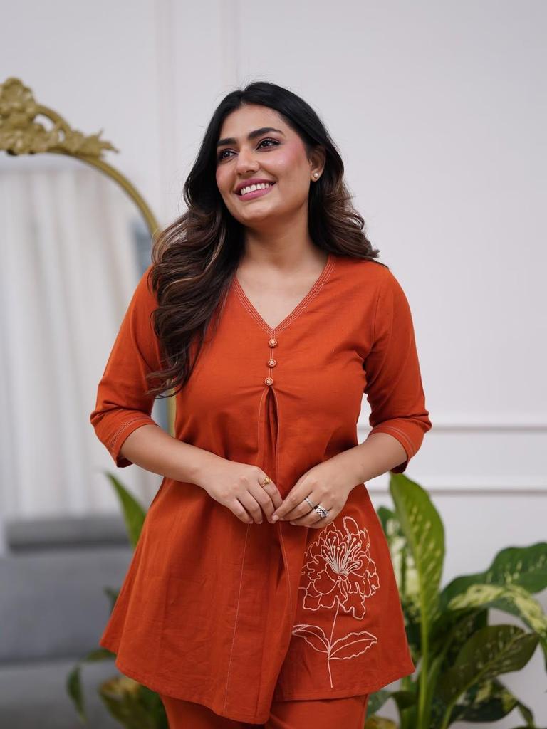 Dámsky Dizajnový Čistá Bavlna Kurta Nohavice Kordová Súprava Indická Bollywood Vrchný Diel Tunika Kurti Šaty