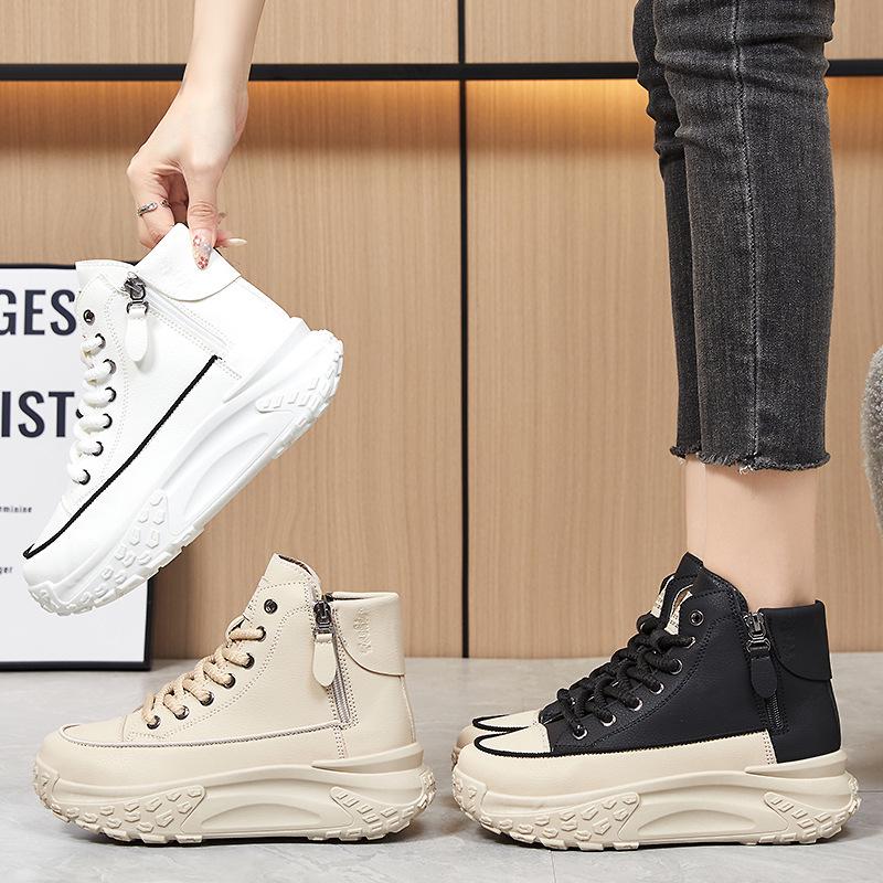 Női magas szárú divat sportcipők: Vastag talpú, Magasságnövelő, Puha és Kényelmes a sokoldalú, hétköznapi viselethez.