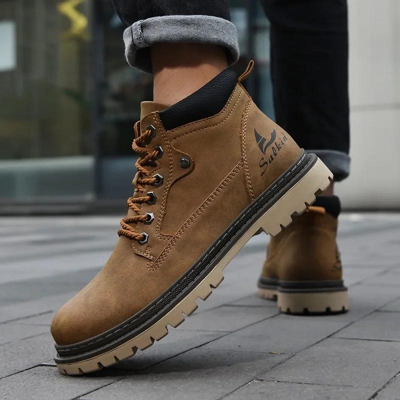 Luxusstiefel für Herren Hochwertige Handgefertigte Lederstiefel Mode Freizeit High-Top-Stiefel für Herren Rutschfester Wanderschuh Herren Sneaker