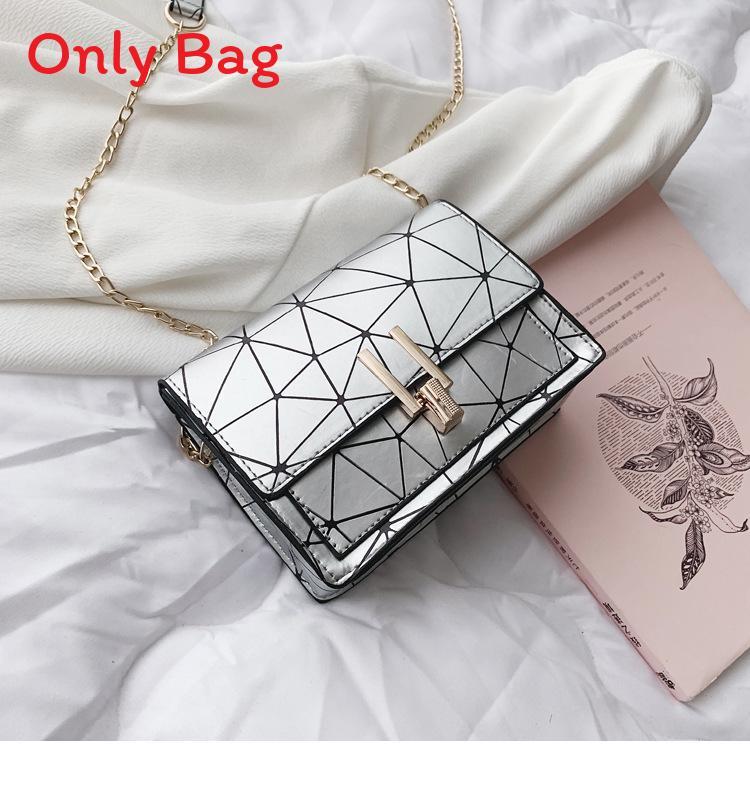 

Street Style Mini Pu Shoulder Bag For Women With Chain Strap And Lock Closure срібний