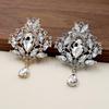 Retro European-American Rhinestone Crown Brooch: Classic Crystal Pin for Women