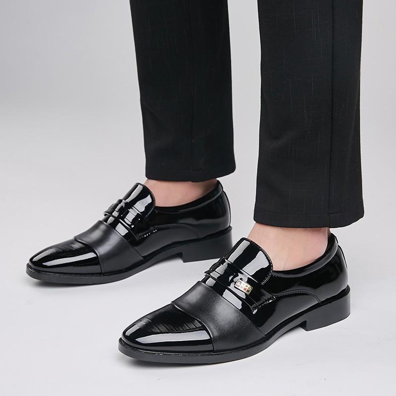 FashionComfortable Men's Leather Shoes Slip On High Quality Men's Fashion Casual Shoes Business Formal Luxury Men's Loafers Moccasins
