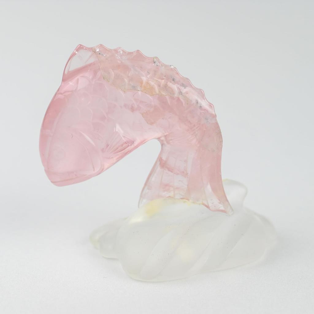 Eigado Rose Quartz Sea Bream Crystal Red Quartz Decorative Natural Power Love Longevity Feng Shui Sculpture, Sculpture, Ornament, Stone, Stone, Luck,