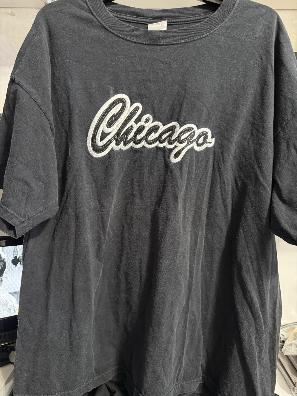 Chicago Embroidered Graphic Travel T Shirt Y2K Size XXL XXL