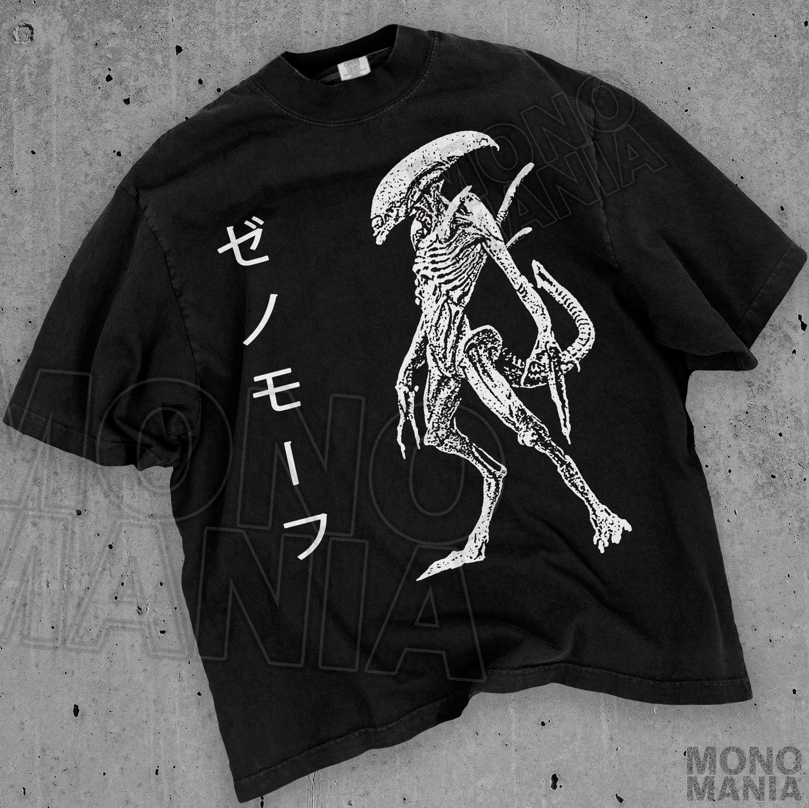 Vintage Alien T-Shirt, Retro Japanese Alien Xenomorph Graphic Tee, Cool Sci-Fi Horror Movie Inspired Apparel, Scary Movie Merch 2XL