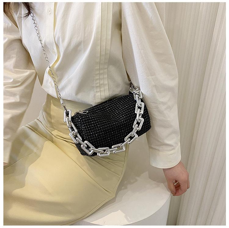1pc New Portable Fashi Women's Crossbody Bag With Bright Diamds And Metal Chains PU Material For Dinner Parties Everyday