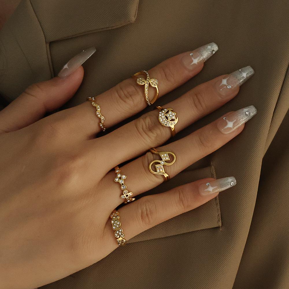 Gold Geometric Rhinestone Zircon Ring: Light Luxury, High-End Design, Personalized for Girls