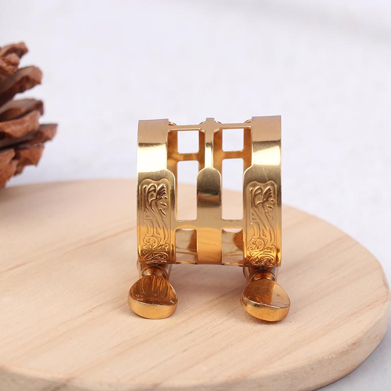 

Двойной винт регулировки саксофона лигатура золотого цвета медный компактный прочный для альт саксофон лигатура крепление саксофона