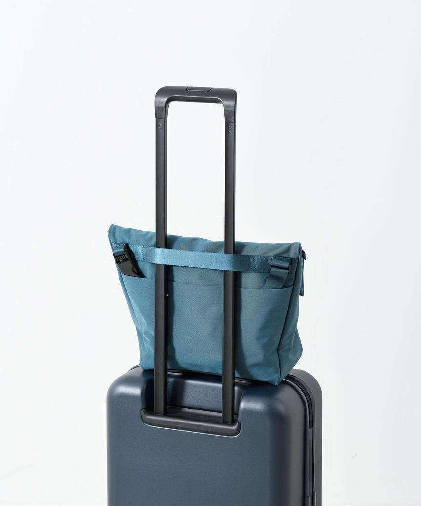 MILEST LIKID Umhängetasche, Groß, für Damen und Herren, Crossbody, Wasserabweisend, Tabletfach, Passt für 500ml Wasserflaschen, Schlichtes Design für den Alltag