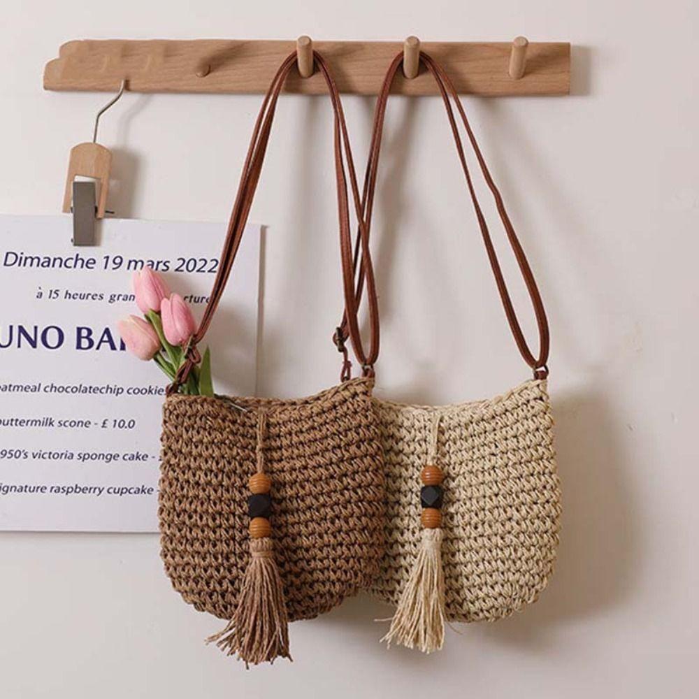 Cute Pu Leather Raffia Bag Tassels Hollow Out Weave Straw Crossbody Bag Bohemian Style Wood Bead Tassels Beach Bag Shopping