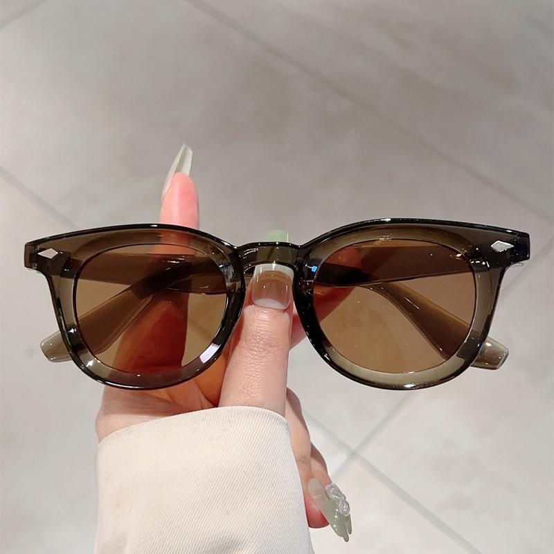 New Small Frame Oval Sun Glasses Trend Sunglasses Men's and Women's Street Trend Cool Eyeglass Shades Glasses Frame UV400 Glasse