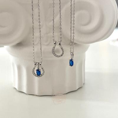 A Light Luxury Style with Sapphire Necklace for Women with Niche Design Indifferent Style and Simple Style