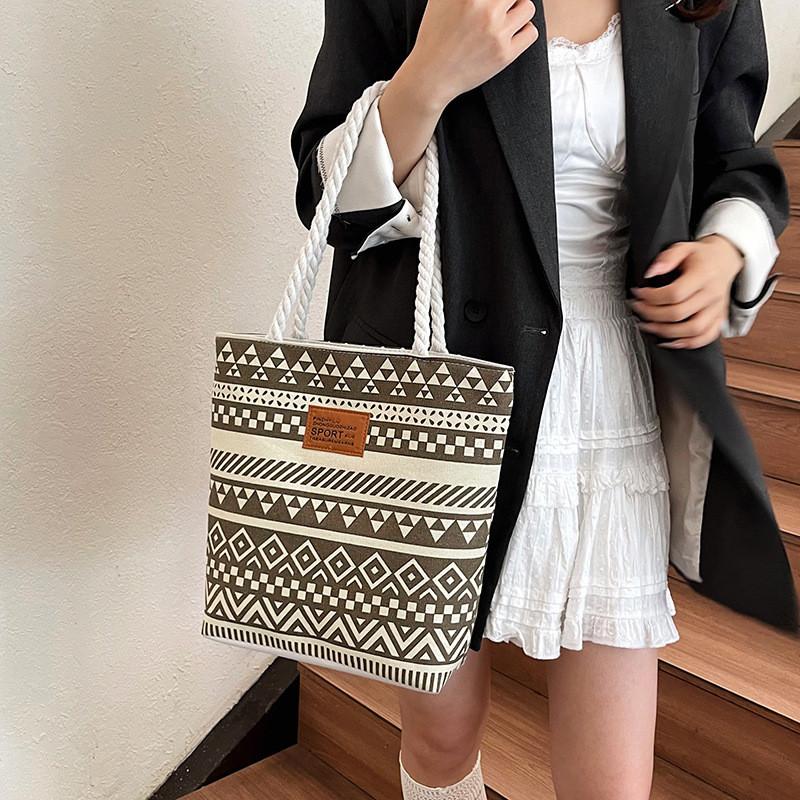 Canvas Bucket Bag With Leopard Print And Geometric Pattern For Urban Women Daily Use