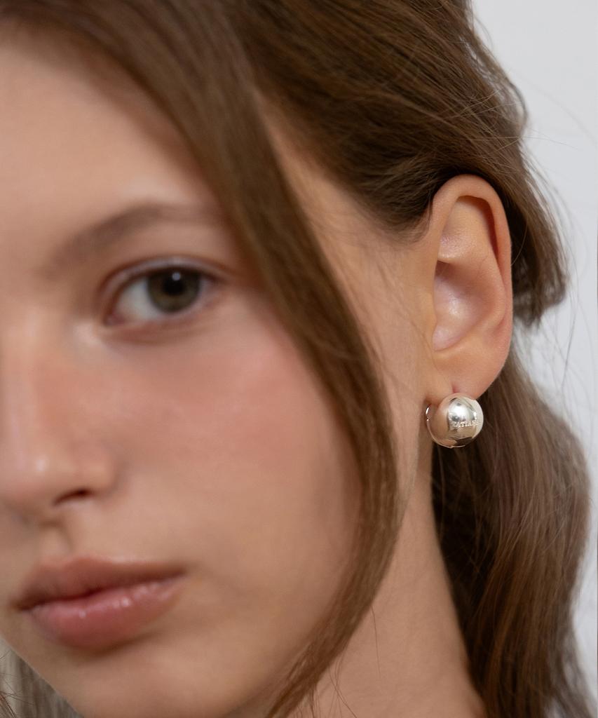 Tatiana Ball One-Touch Earrings Ec3251