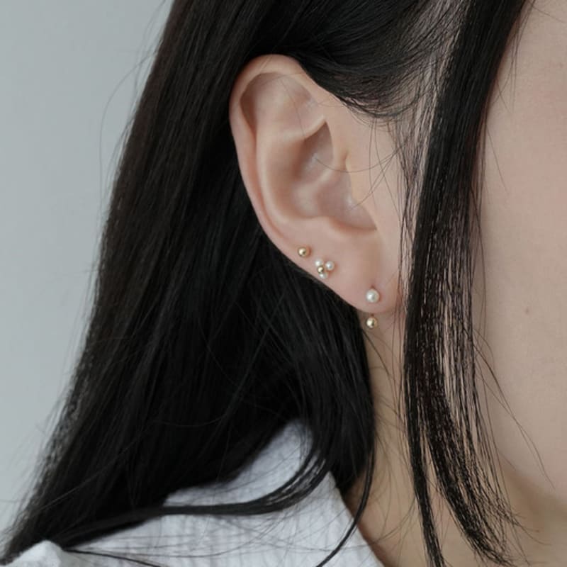 youngglow 14k three pearl flower piercing