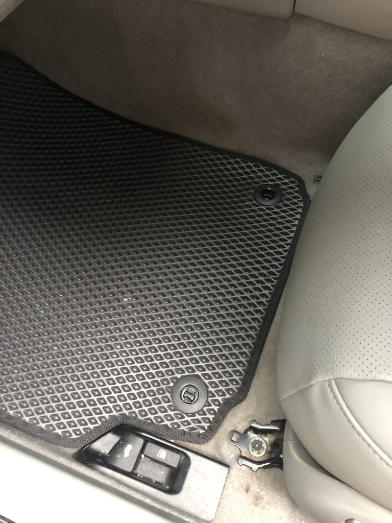 

Коврики EVA (черные) для Toyota Camry 2011-2018 гг
