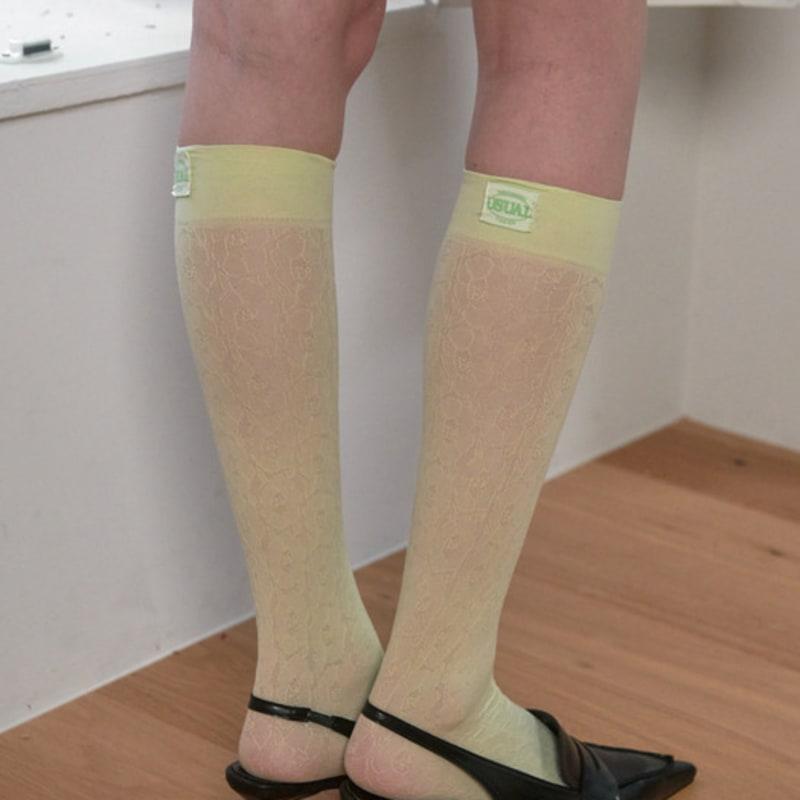 OVT-U Basic Frill Lace Socks