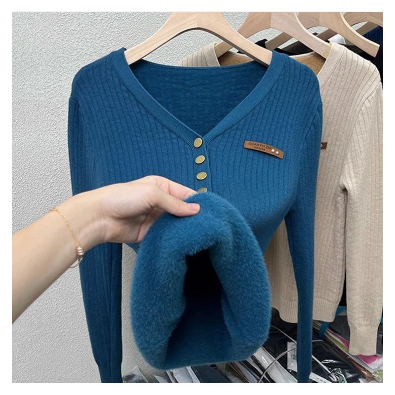 Women's Integrated Velvet V-neck Sweater for Autumn and Winter with Plush and Thickened Slim Knitted Base Sweater