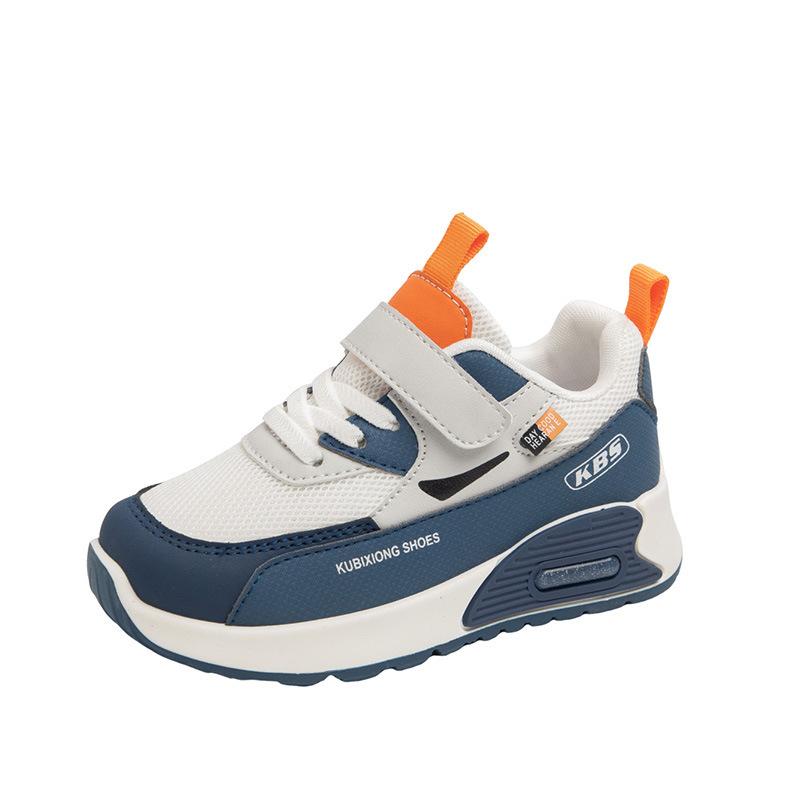 Children's sports shoes 2025 autumn new Korean version fashion soft sole non-slip medium and older children's versatile casual dad shoes