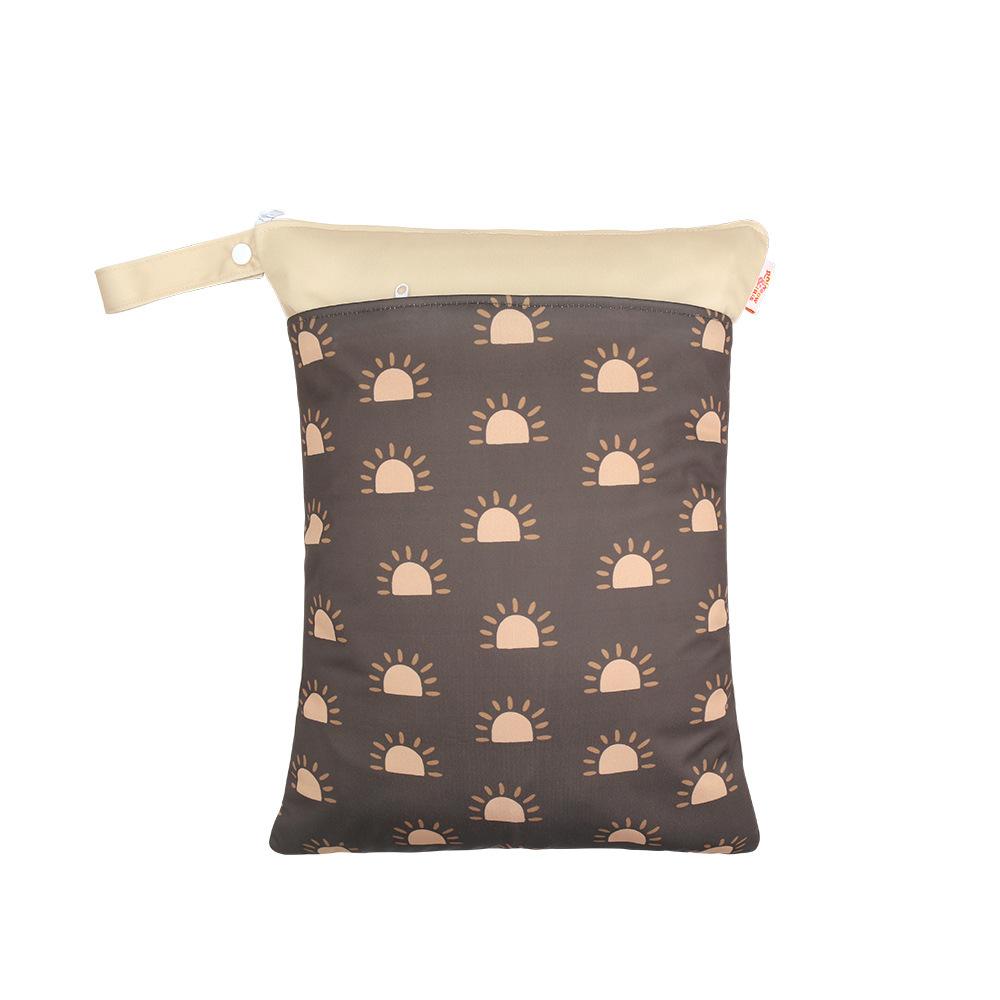 Waterproof Reusable Cloth Bag with Zipper Pocket and Handle - Fashionable Sun Burst Design, Suitable for Beaches, Swimming Pools, Gyms, Yoga