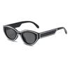 New Fashion Cat Eye Large Frame Sunglasses Woman Vintage Style Striped Decoration Trending Eyewear UV400 Eyeglasses