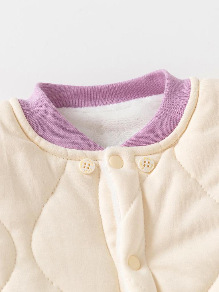 Cozy Quilted Cotton Baby Onesie for Autumn/Winter - Warm, Thickened Newborn Jumpsuit for Outdoor Play and Crawling.