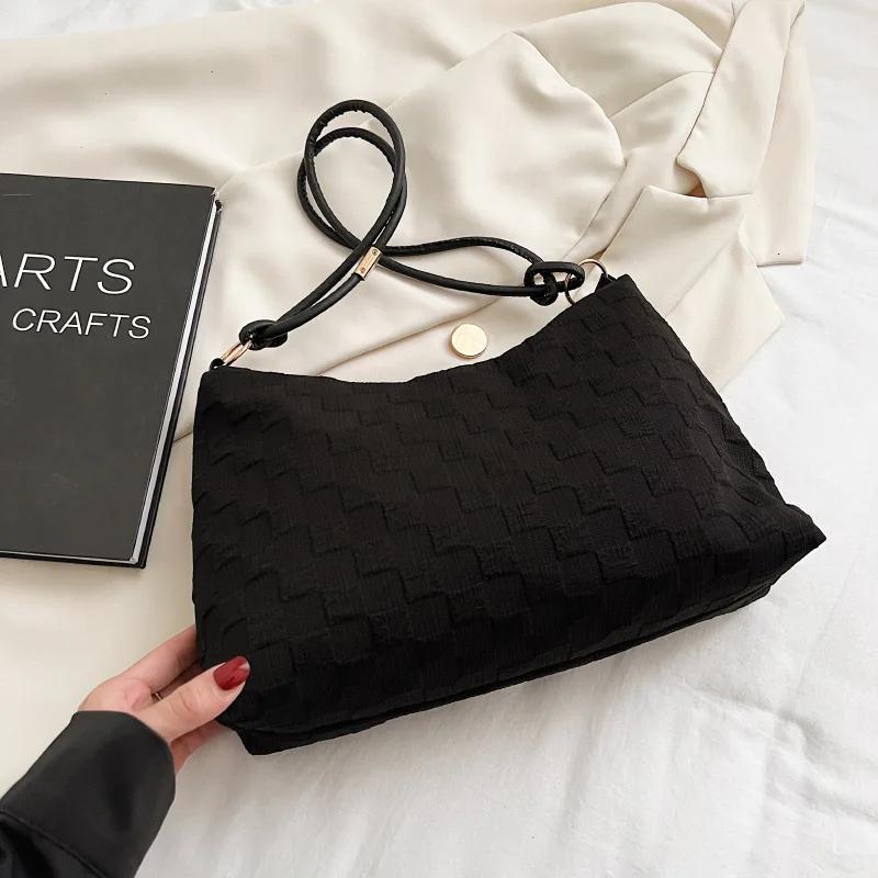 Luxury shoulder bag for women high-end female Korean bun shoulder bag fashion brand new