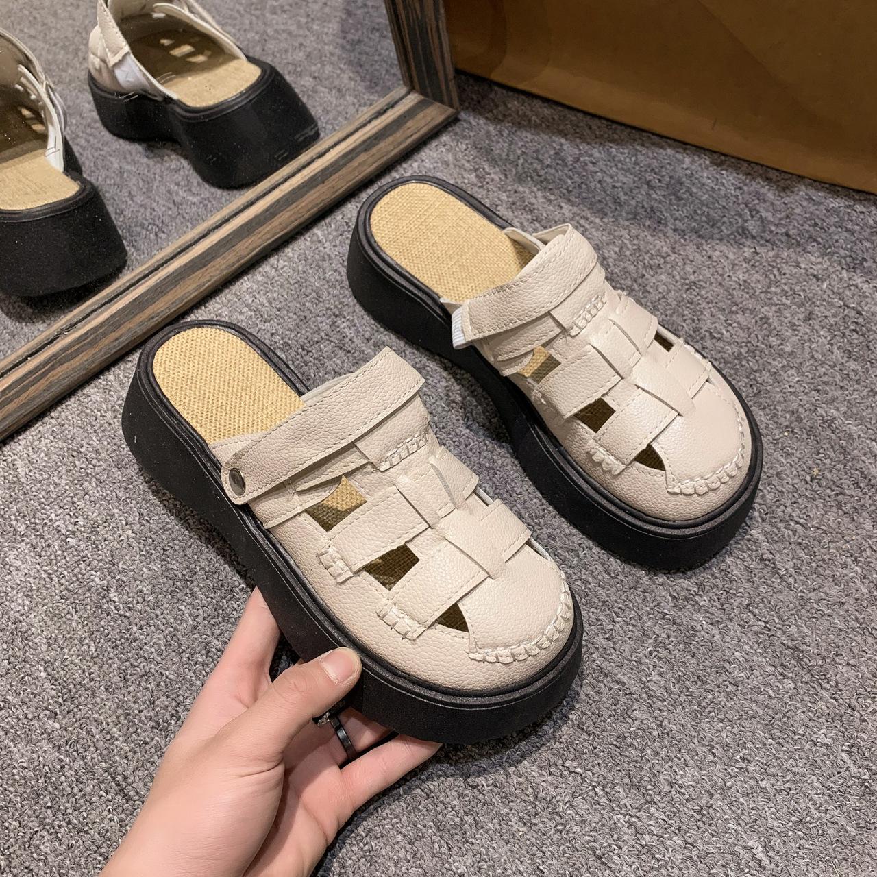 

Модная женская обувь Платформа Круглый носок Женская обувь Модис Повседневные кроссовки Лоферы С мехом Сабо Платье 2025 Мокасины Летние Слипоны 40 чёрный