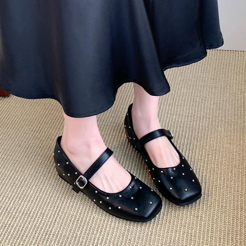 

Модная обувь с мелким вырезом, женские балетки, клоги, платформа, заклепки, шипы, увеличение высоты, осенние, для платья, криперы, ретро, летние, осенние, балетки, Ма 35 чёрный